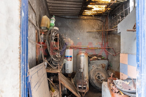 Venta Deposito Galpon Piñeiro Oportunidad 220m2