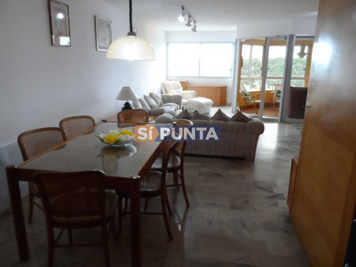 Imagen 4 de 30 de Apartamento En Alquiler Anual