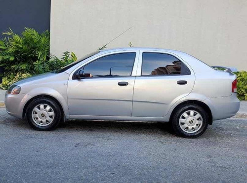 Imagen 3 de 8 de Chevrolet Aveo Automático
