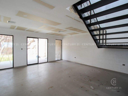 Imagen 2 de 18 de Residencia Nueva En Fraccionamiento Privado, Con Vista Muy Hermosa
