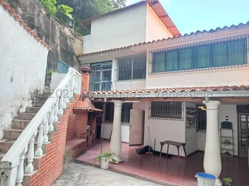 Magnifica Casa En Venta En Colinas De Bello Monte