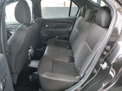Imagen 6 de 15 de Renault Logan Zen 1.6 (mja)