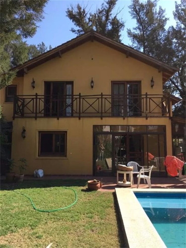 Excelente Chalet En Condominio Las Cabañas