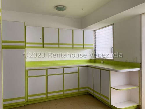 Apartamento En Venta - Raúl Zapata -24-8505