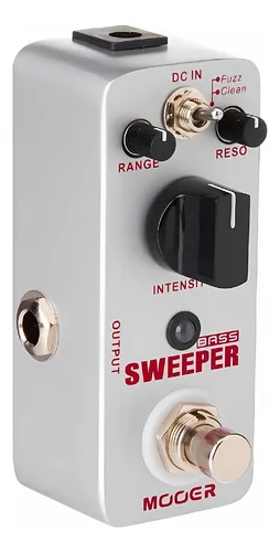 Pedal Efecto Bajo Fuzz Tipo Bassball Mooer Sweeper C