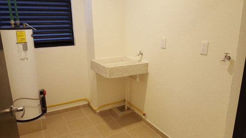 Imagen 13 de 30 de Departamento De 3 Recámaras Con Roof Garden Común, En Alcald