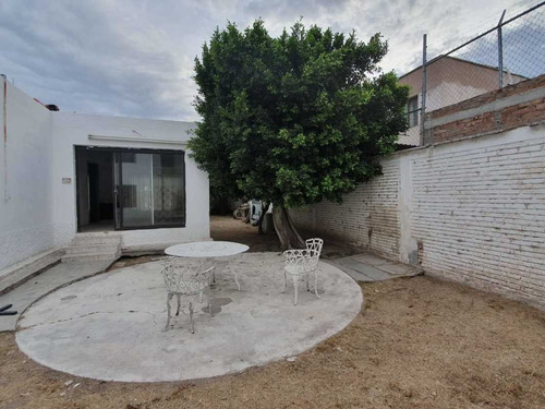 Imagen 11 de 15 de Casa En Venta En Ampliacion Margaritas