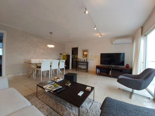 Apartamento En Peninsula Con Vista A La Brava - Consulte !!!!!- Ref: 3746