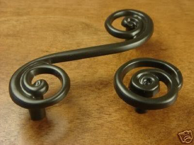 Sonoma Hardware Scroll Pull Bronce Aceitado 3  Agujero 3,99