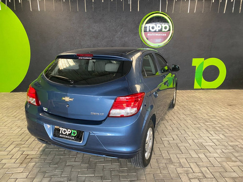 Chevrolet Onix 1.0 Mpfi Lt 8v Flex 4p Manual
