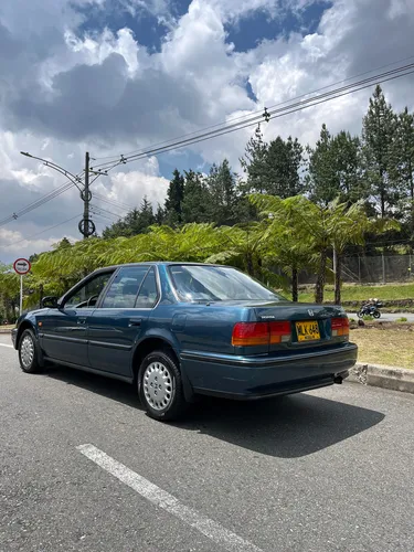 Honda Accord 2.2 Ex 4 p