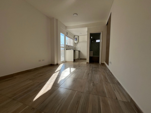 Dueño Vende Monoambiente Hecho A Nuevo Todo Luz Sin Comision