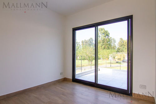 Casa Venta A Estrenar Santo Tomas, Derqui, Pilar - Mallmann Propiedades