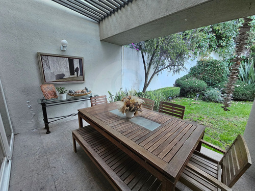 Casa En Venta En Paseo De Las Lomas 3 Recámaras