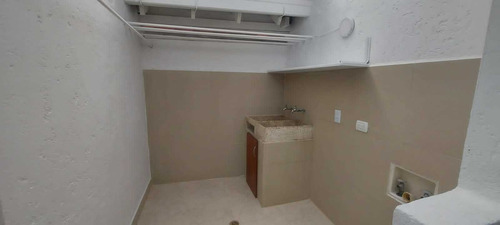 Imagen 2 de 14 de Se Arrienda Casa En Medellin, Poblado