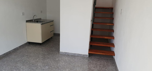 Imagen 4 de 5 de Duplex A Estrenar En Castelli 3100