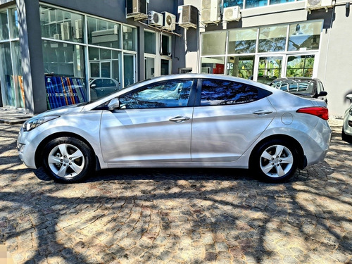 Hyundai Elantra 1.8 Gls At. 2013 68.000km Tomo Usado Fcio.