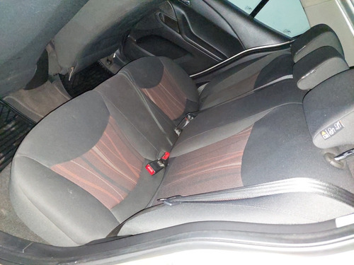 Imagen 11 de 15 de Chevrolet Aveo 2018 1.6 Lt At