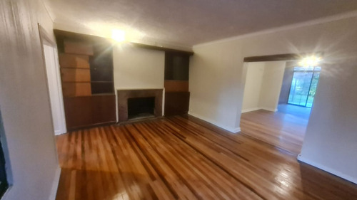 Casa 4 Dormitorios Y 3 Baños