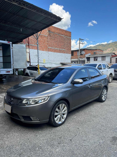 Kia CERATO FORTE 1.6