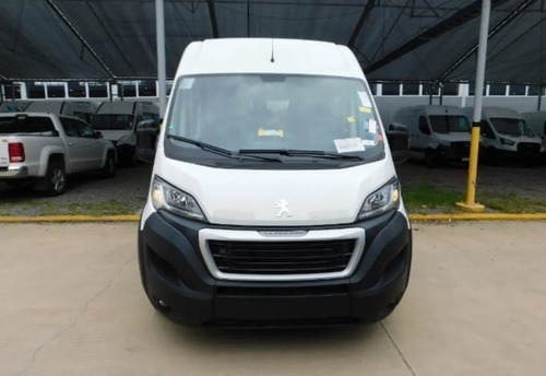 Imagen 10 de 17 de Peugeot Boxer Minibus