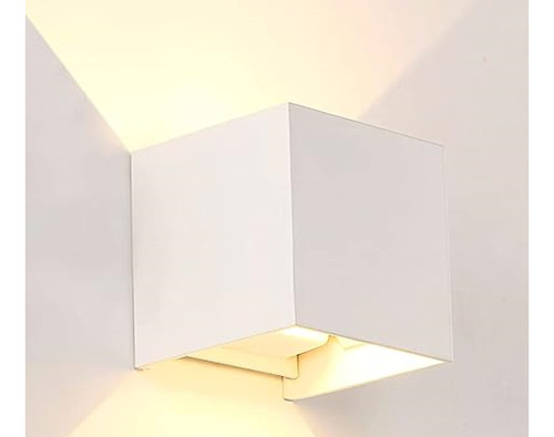 Aplique Led Tipo Cubo Blanco Aluminio Luz Cálida 15w Int/ext