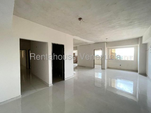 Apartamento En Venta Urb. Base Aragua 26-341 Df