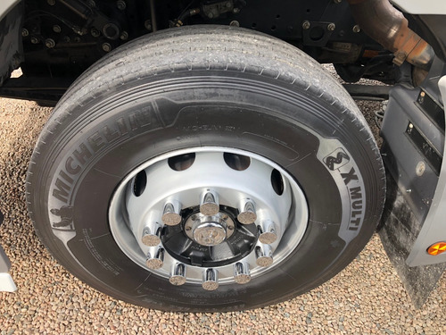 Imagem 12 de 25 de Mercedes Benz Axor 2544 6x2 Ano 2019 Trucado
