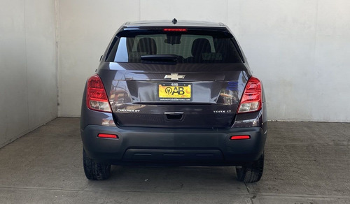 Imagen 6 de 13 de Chevrolet Trax 2015 1.8 Lt At