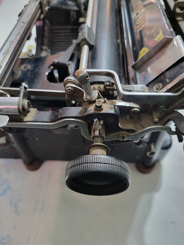 Maquina De Escribir Antigua Remington 16 De Colección (Usado)