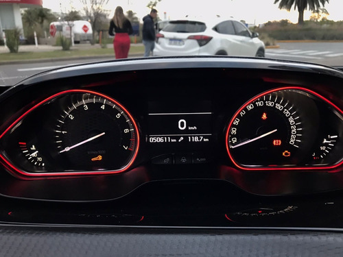 Imagen 8 de 16 de Peugeot 208 1.6 Gt Thp