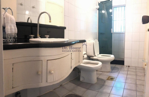 Casa En Pinares A 1 Cuadra De La Playa!- Ref: 235