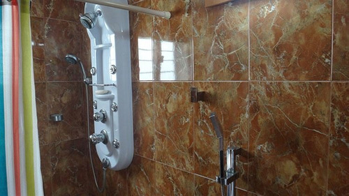 Imagen 14 de 14 de Ramiro E. Ruiz Vende Casa Bosques La Lagunita Mls #22-2341