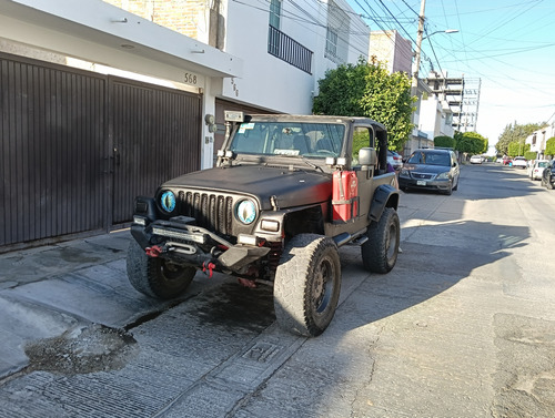 Jeep Wrangler X At
