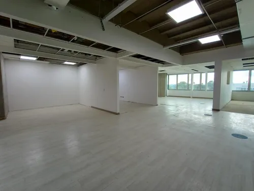Oficina En Arriendo En Puerta De Teja. Cod A1087039