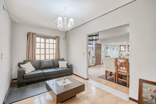 Imagen 8 de 28 de Duplex - 3 Ambientes - Subsuelo Libre - Sotano - Acepta Permuta Menor Valor - Oportunidad!