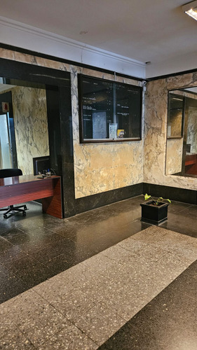 Venta Oficina 5 Desp , Av. Belgrano 400 Monserrat