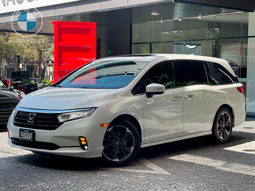 Honda Odyssey Touring 2022 