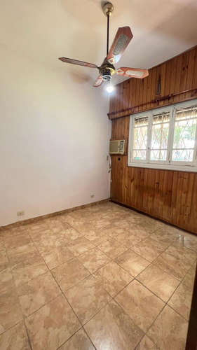 Casa En Zona Sur Con Amplio Terreno