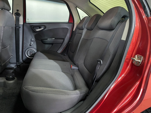 Imagem 18 de 22 de Fiat Siena