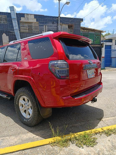 Imagen 2 de 10 de Toyota 4runner Sr5