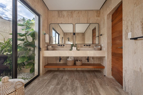 Villa En Venta En Casa De Campo, La Romana