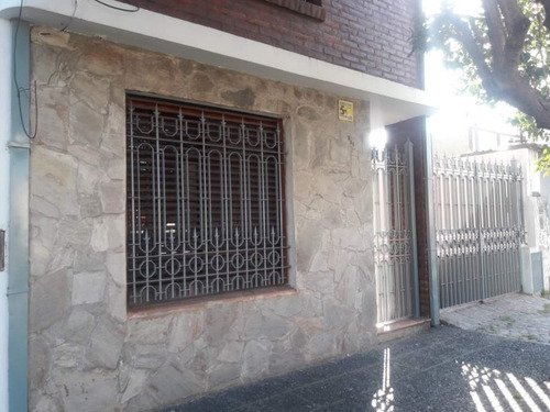 Imagen 3 de 14 de Casa En Venta En Lanus Este