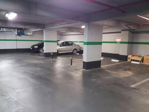 Imagen 24 de 24 de Cocheras Grandes Y Fijas En Recoleta. Excelente Ubicacion
