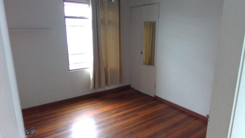 Imagen 4 de 5 de Apartamento Segunda Planta Cerca De Novacentro Y Paradas De Buses