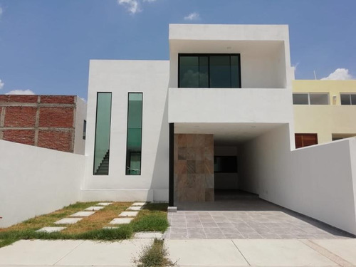 Imagen 1 de 12 de Casa Sola Venta O'lindo