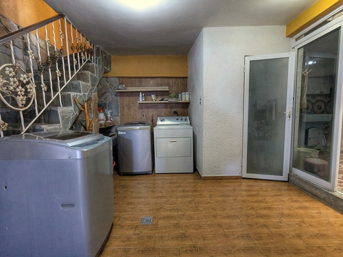 Town House En El Bosque, Res. Trapiche A, 80% Remodelado. Valencia. Solo Clientes Directos. Bc