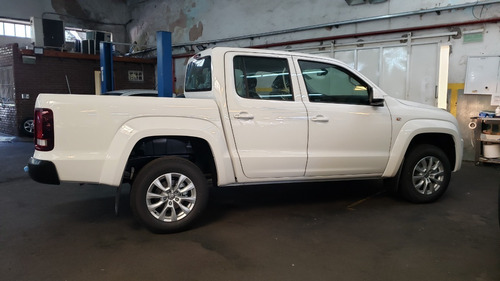 Imagen 12 de 21 de Vw Amarok Comfortline 180cv 0km 2023 En Stock Tomo Usado