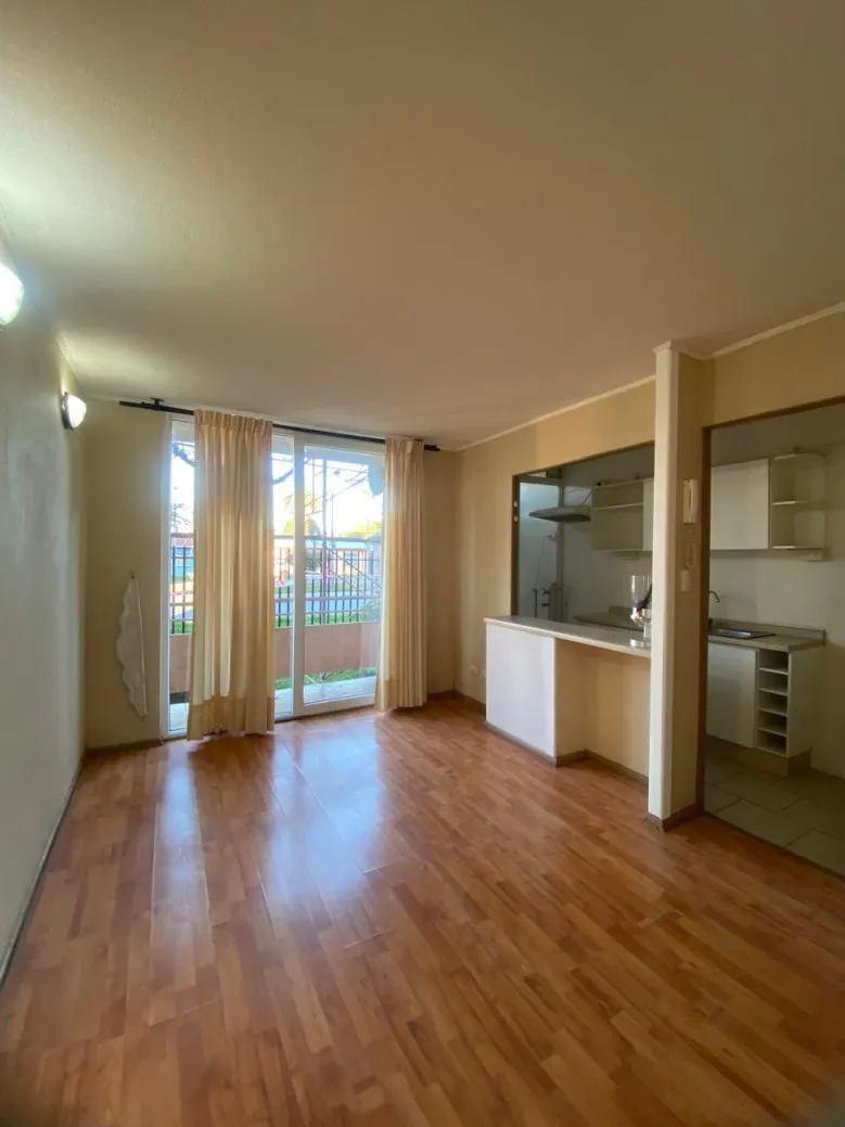 Imagen 3 de 19 de Arriendo Departamento De 3 Dormitorios | Av Brasil.