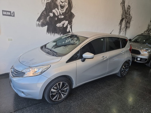 Imagen 6 de 15 de Nissan Note Exclusive 1.6 Cvt 2019
